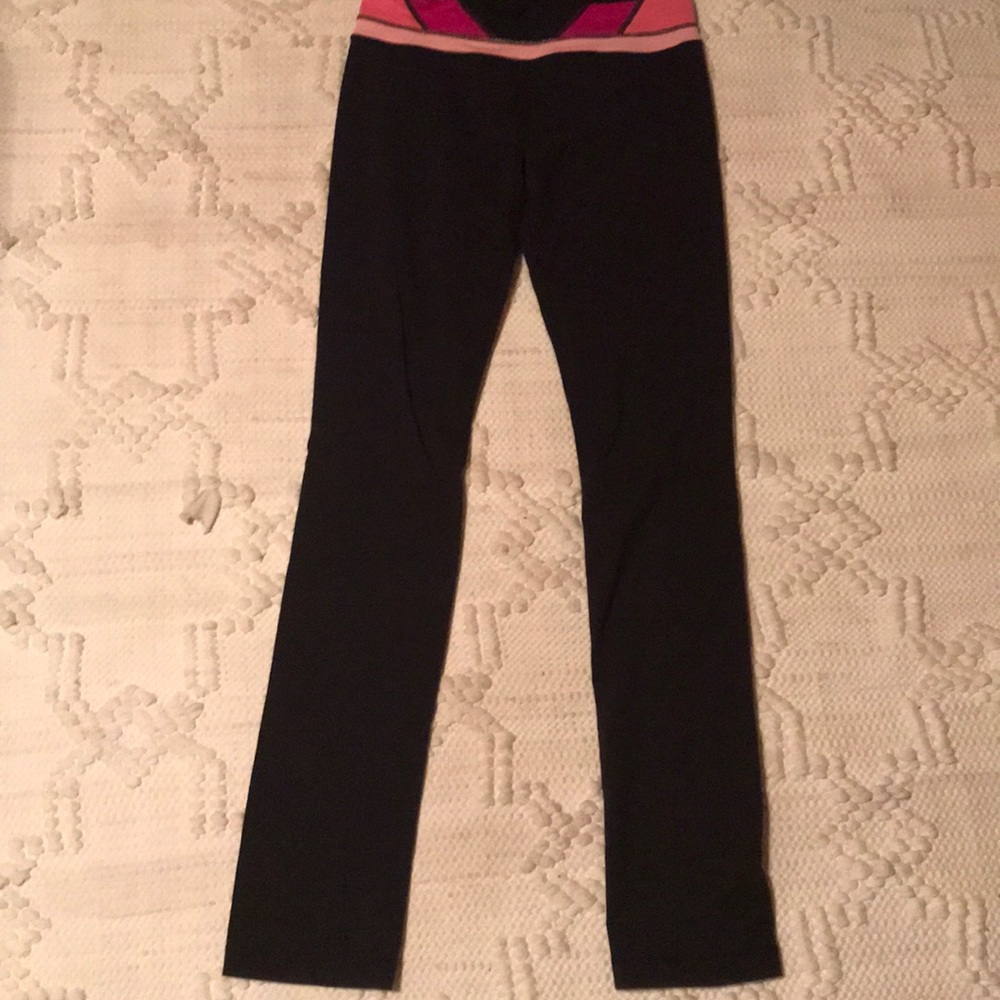 Lulu lemon yoga pants